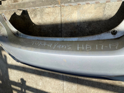 Bumper Trasero Toyota Yaris HB 17-19