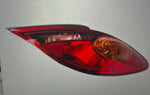 Foco trasero izq/der Toyota Solara 04-06