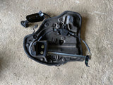 Maquinaria de Cristal Izq Tras Toyota Yaris/Mazda 16-20