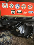 Foco Delantero izq Toyota Corolla SE/XLE/XSE 17-19
