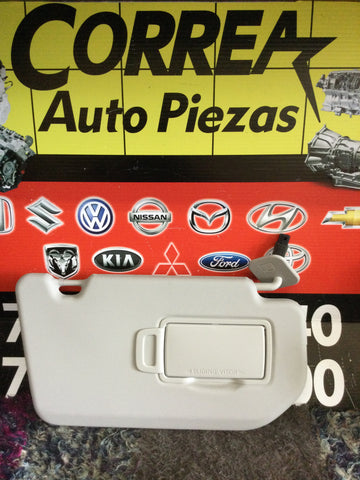Visera Der Mitsubishi Outlander 22-24