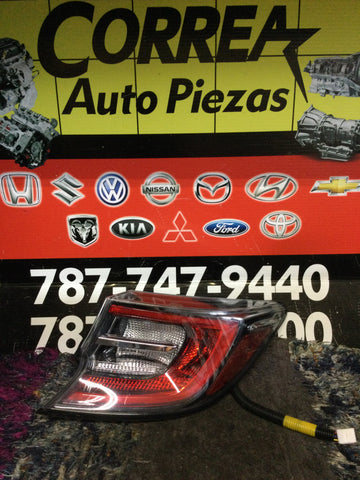 Foco Trasero Der Toyota Corolla HB 18-24