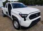Auto Toyota Tacoma 2024