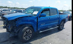 Auto Toyota Tacoma 16-23