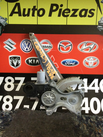 Maquinaria de Cristal Izq Tras Toyota Camry 18-23