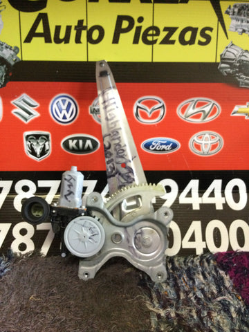 Maquinaria de Cristal Der Tras Toyota Highlander 09-13