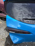 Compuerta Toyota Corolla HB 19-24