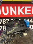 Caja de Fusible Toyota Tacoma 12-15