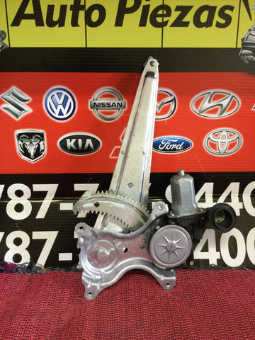 Maquinaria de Cristal Izq Tras Toyota Corolla 09-13