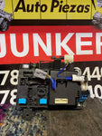 Caja de Fusible Toyota Tacoma 12-15