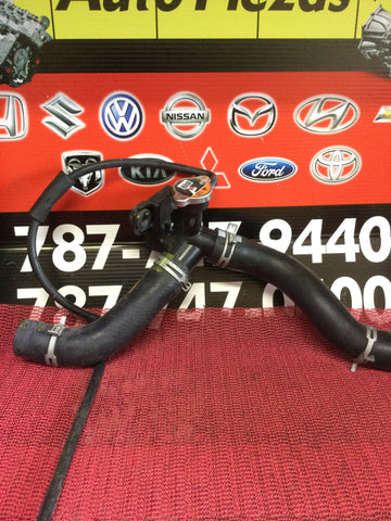 Tapón y Manga de Radiador Hyundai Tucson 16-20