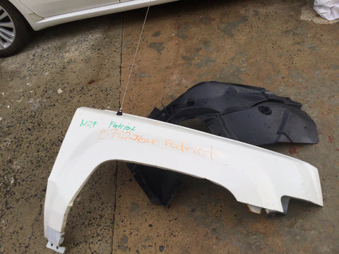 Guardalodo der Jeep Patriot 07-10