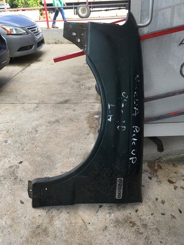 Guardalodo izq Mazda B2500 98-10