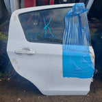 Puerta trasera der Toyota Yaris 12-19