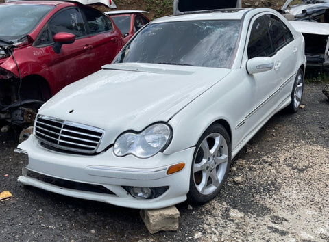 Puerta Delantera Izq Mercedes Benz C230 01-07