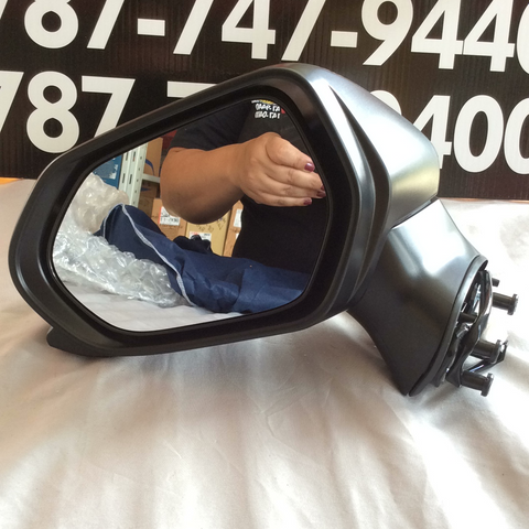Retrovisor izq Toyota Camry Hybd 18-20