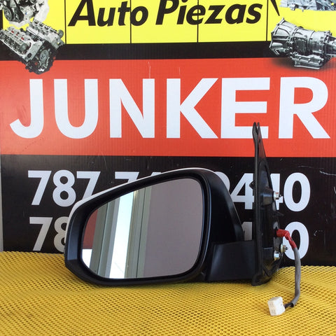 Retrovisor izq Toyota Tacoma 16-21