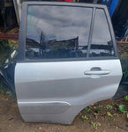 Puerta trasera Izq Toyota Rav4 01-05